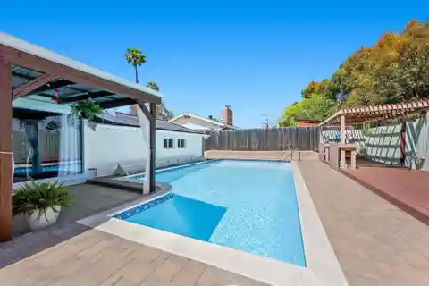 Beautifully Updated Pool Home in Clairemont West