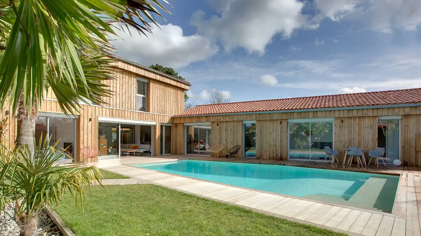 Elegant Villa in Seignosse Bourg