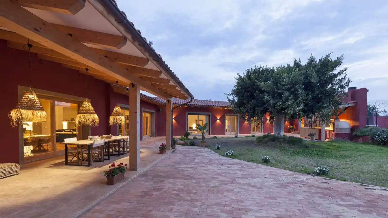 An Enchanting Property in a Beautiful Setting