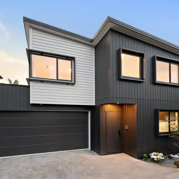 STYLISH NEW BUILD WITH FAMILY-FRIENDLY LAYOUT