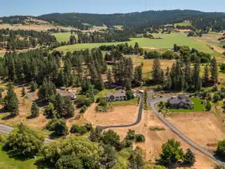 Serene Acreage with Modern Comforts