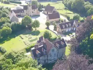 Masterful Nogent-Le-Rotrou Estate