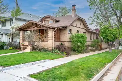 Stylishly Remodeled Bungalow