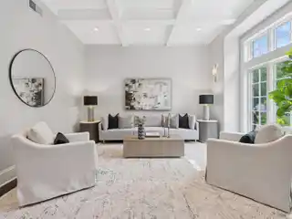 Spectacular East Kenilworth Residence