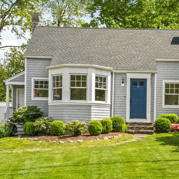 CHARMING HOME IN THE HEART OF OLD GREENWICH