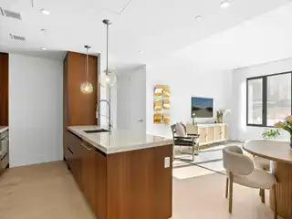 South-Facing Manhattan Residence with Private Balcony Views