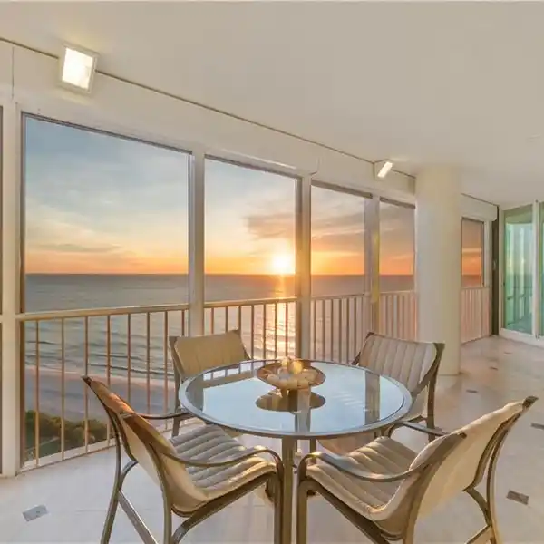 SKY-HIGH ELEGANCE WITH GULF AND BAY VIEWS