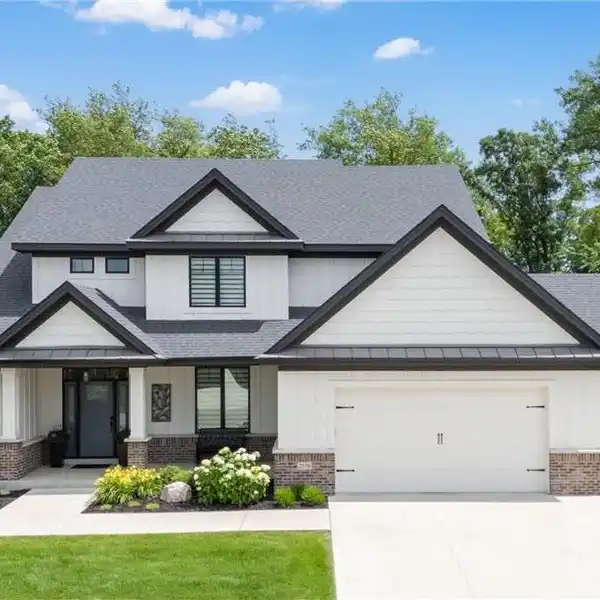 IMPECCABLE DESIGN WITH EVERYDAY LIVABILITY
