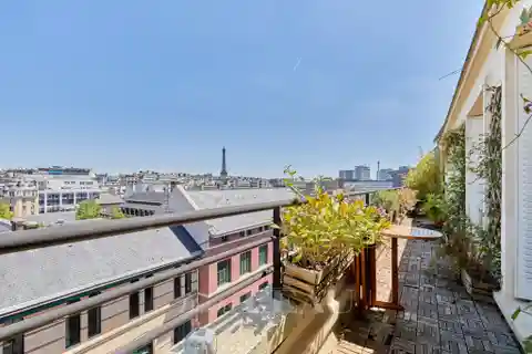 Seventh-Floor Apartment with a Large Balcony