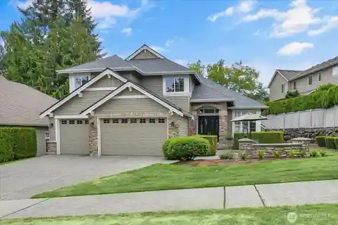 Gorgeous Home in Whistlers Ridge