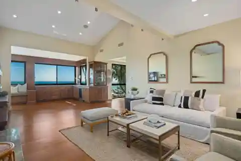 Exquisite Ocean View Condo
