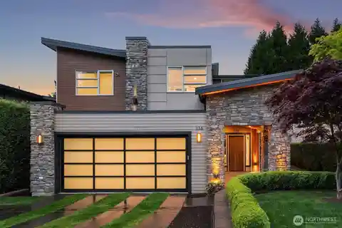 Sophisticated Downtown Living