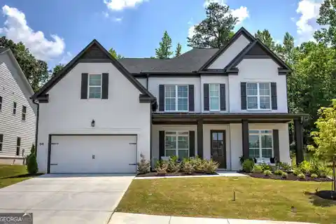Custom Crafted Residence in Sought-After Vista Ridge