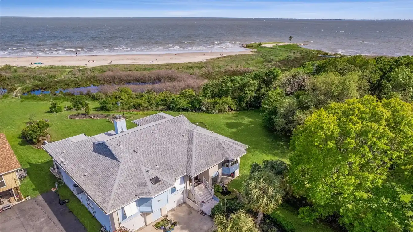 Private Beachfront Paradise