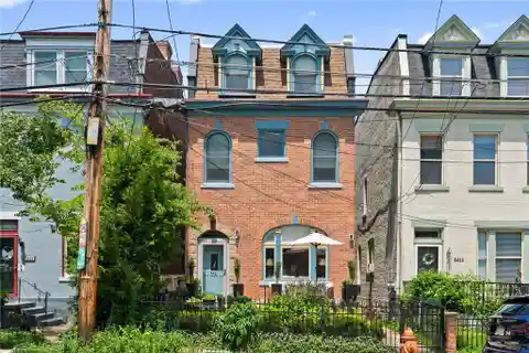 Beautiful Shadyside Brownstone