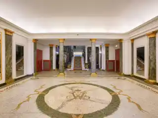 Spacious Apartment in an Exceptional Building