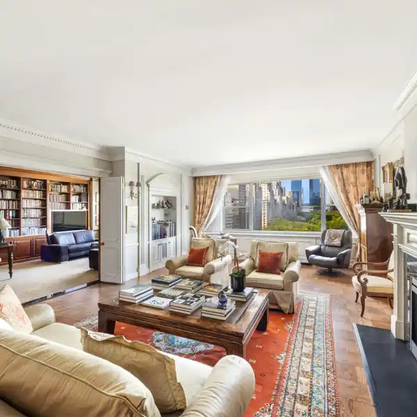 ICONIC FIFTH AVENUE HOME