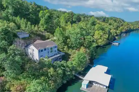 Fantastic Lakefront Home with Breathtaking Views