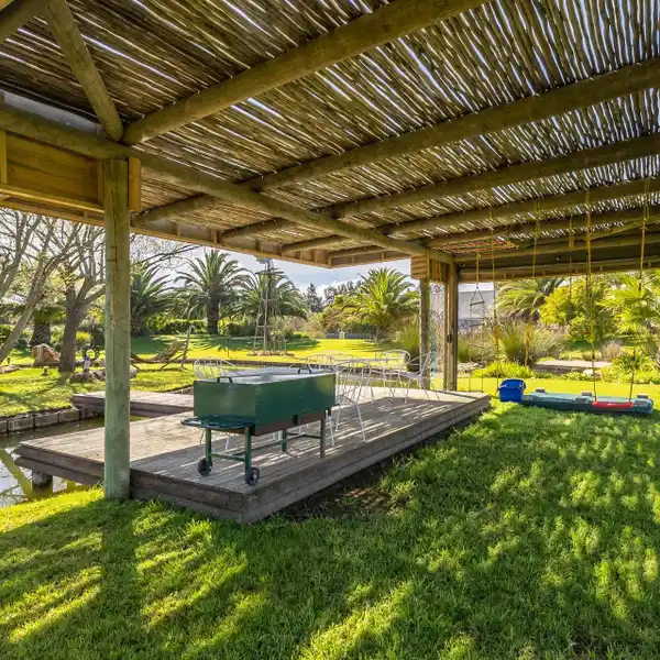 MODERN OFF-GRID LIVING WITH UNMATCHED SECURITY