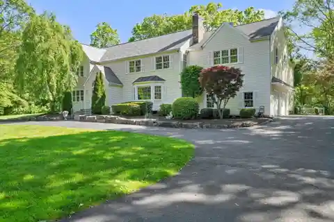 Stately Home in a Private Enclave