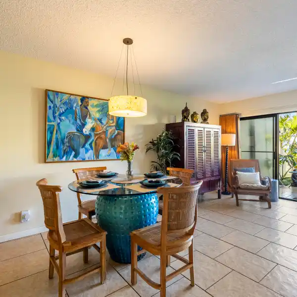 BEAUTIFULLY UPDATED CONDO IN MAUI KAMAOLE