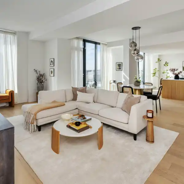 BREATHTAKING PENTHOUSE WITH ABUNDANT NATURAL LIGHT