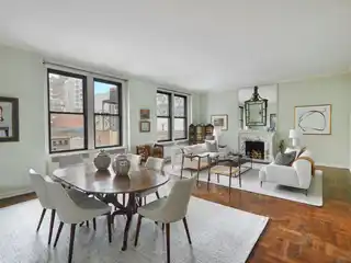 Gracious Prewar Two Bedroom on Park Avenue