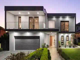 Nearly New Full Brick Residence