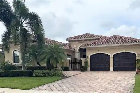 Elegant Riverstone Home with Preserve Views