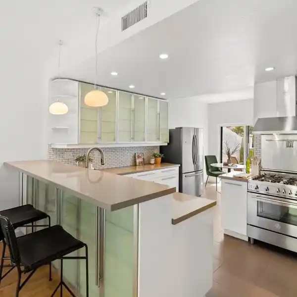 DREAM RETREAT IN SOUGHT-AFTER ENCINITAS