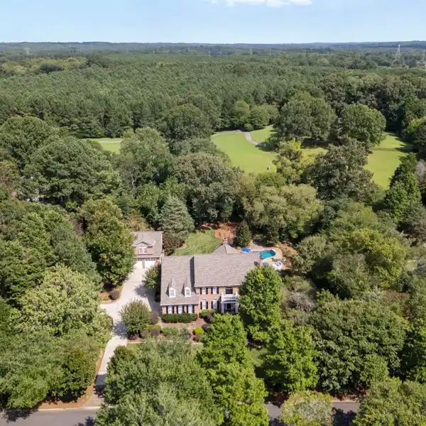 PERFECT BLEND OF HISTORIC CHARM AND MODERN CONVENIENCES