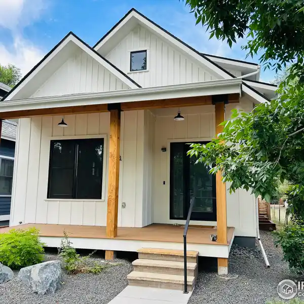EXCEPTIONAL NEW CONSTRUCTION IN OLD TOWN
