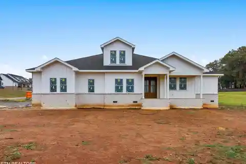 New Manor Ranch with Elegant Open Design