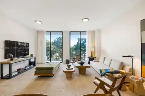 Refined Sophistication in Miami’s Most Walkable Neighborhood