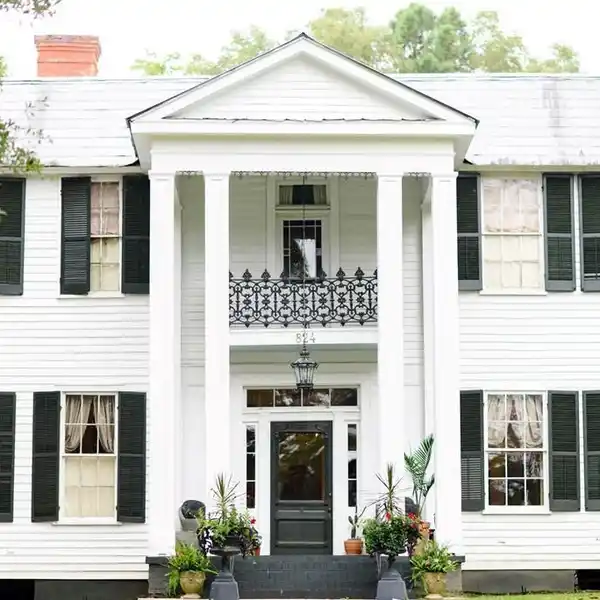 THE HISTORIC 1836 PURSER-BRUNT HOME