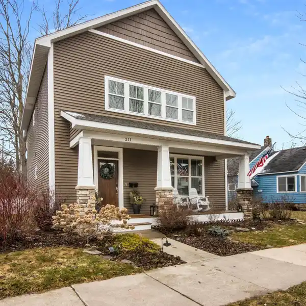 MODERN CONVENIENCE WITH TIMELESS CHARM