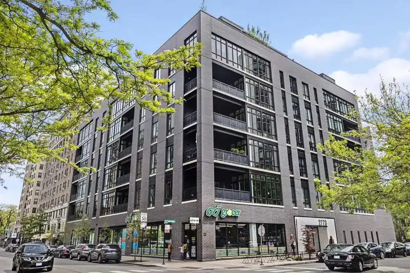Top of the Line Luxury in an Exclusive Building