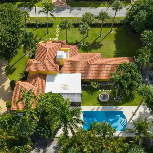 BEAUTIFULLY MAINTAINED AND THOUGHTFULLY UPDATED RESIDENCE