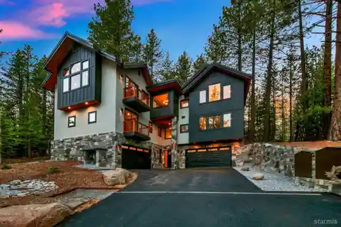 Exceptional Brand-new Construction Home