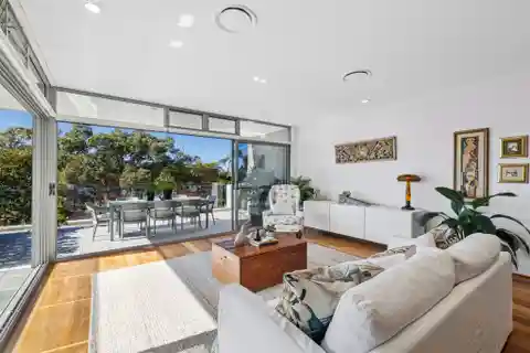Refined Modern Apartment