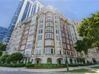 ELEGANTLY APPOINTED CO-OP APARTMENT IN STUNNING HISTORIC BUILDING