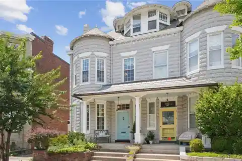 Bright, Updated Rowhouse with Flexible Living Spaces