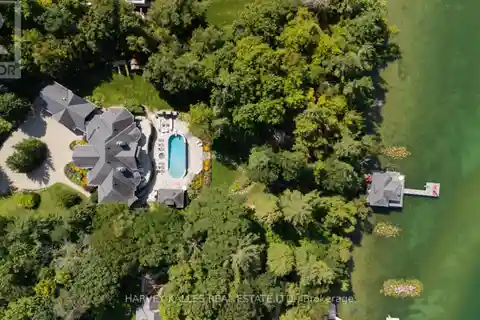 World-Class Waterfront Estate