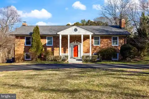 Spacious Brick Colonial Near Golf Course Access