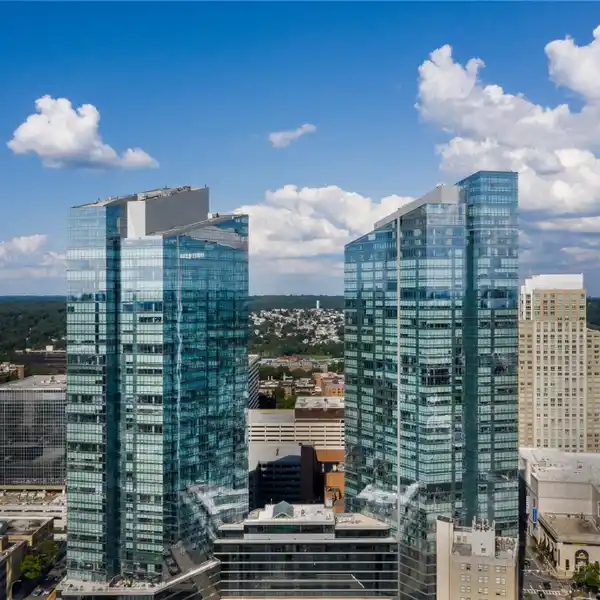 SOPHISTICATED PENTHOUSE AT THE RITZ-CARLTON REISDENCES