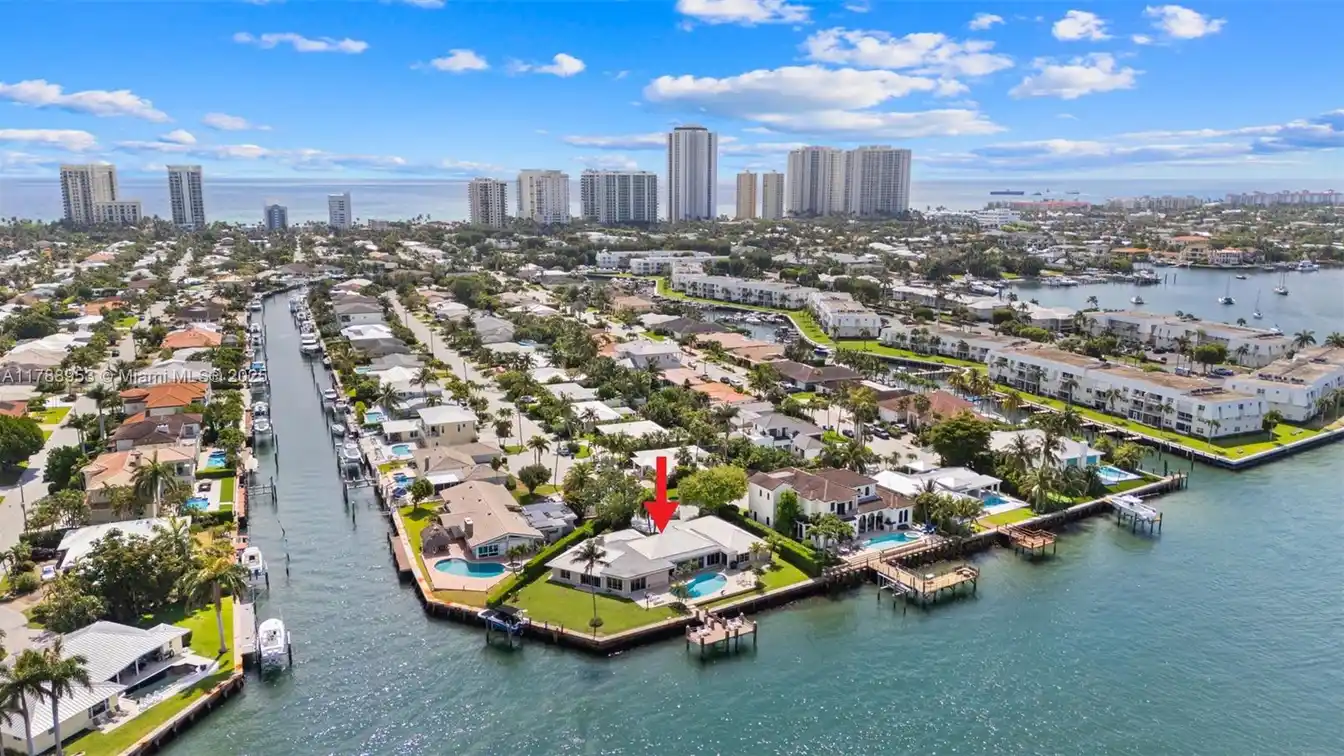 Rare Point Lot in Yacht Harbor Manor