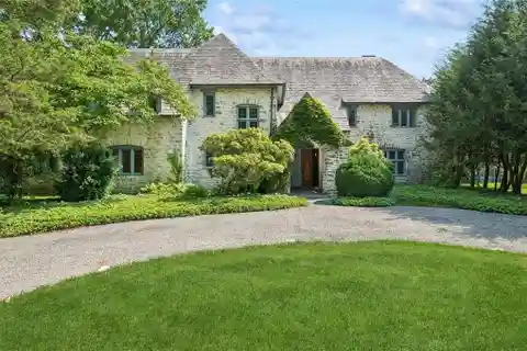 1927 French Countryside-style Estate on Ten Acres