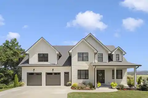 Elegant Mountain Home with Spectacular Views