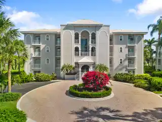 Beautifully Updated Condo