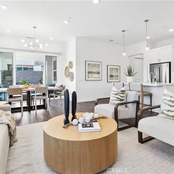 EXCEPTIONAL HOME IN SOUGHT-AFTER HAVEN ENCLAVE